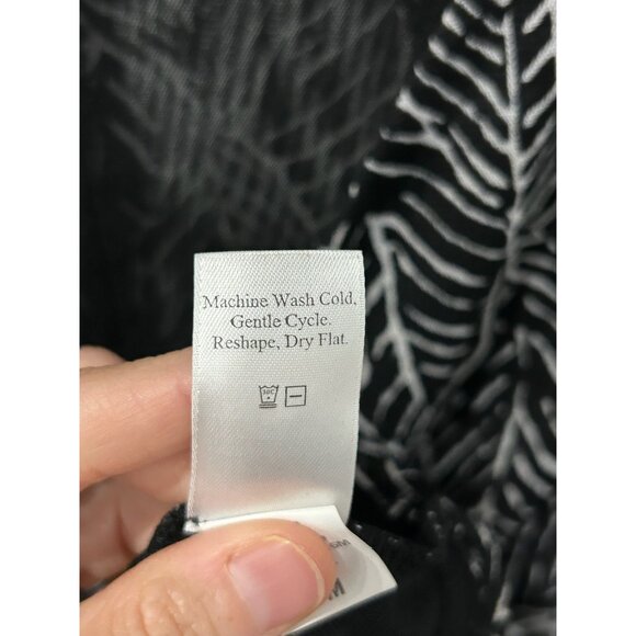 Coldwater Creek Womens Black White Leaf Print Wrap Top Sz Medium - Picture 8 of 9